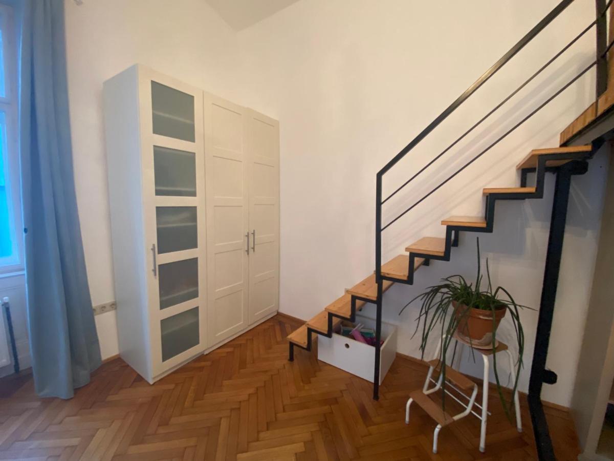 Charming Loft In Margareten District Of וינה מראה חיצוני תמונה